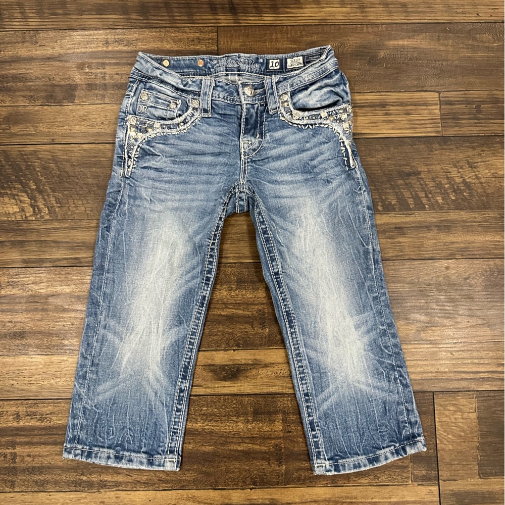 Girls Miss Me Capris 10